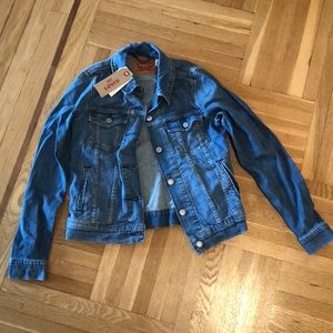 Levi’s denim jacket